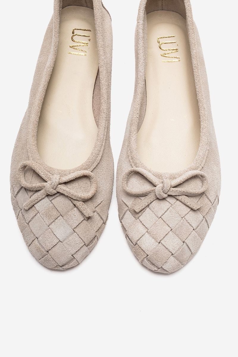 Ballerinas aus Wildleder mit Web-Detail