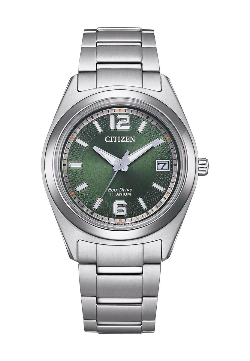 Eco-Drive Titan Armbanduhr