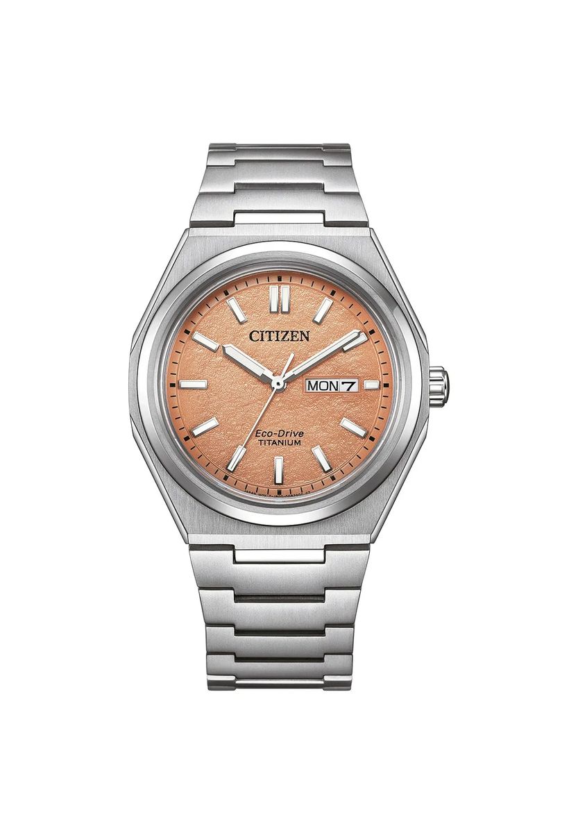 Titanium Eco-Drive Armbanduhr mit lachsfarbenem Zifferblatt