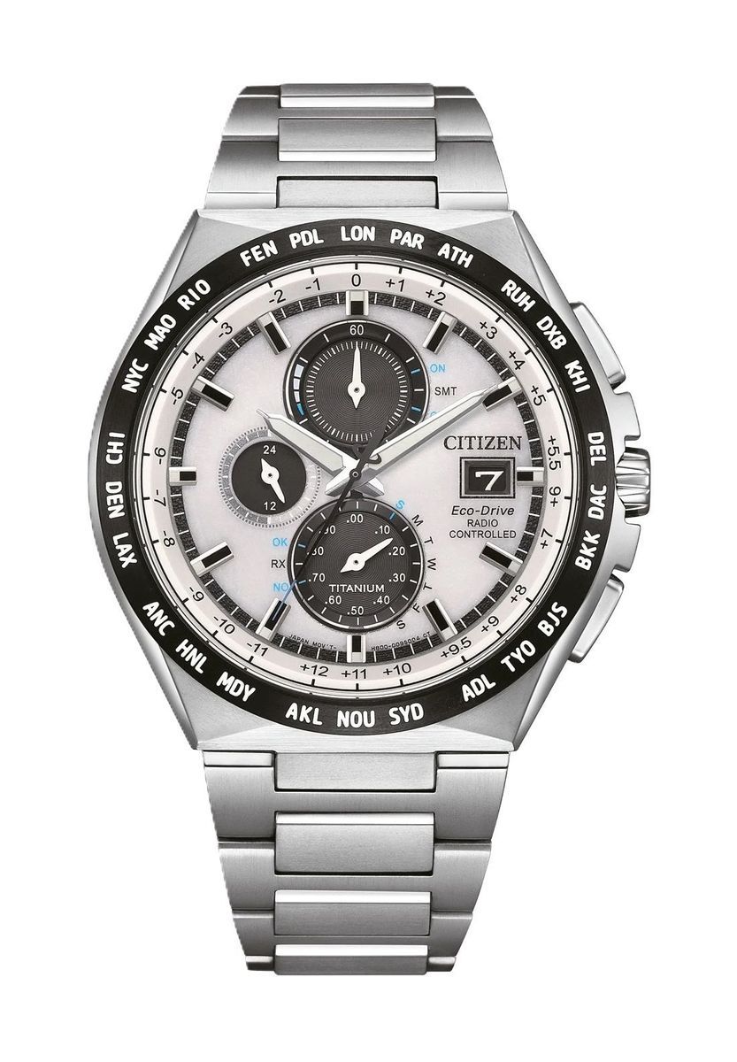 Silberner Chronograph Funkuhr