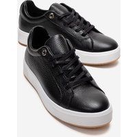 Plateausneaker aus strukturiertem Leder