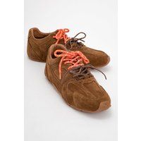 Wildleder-Sneaker mit doppelter Schnürung