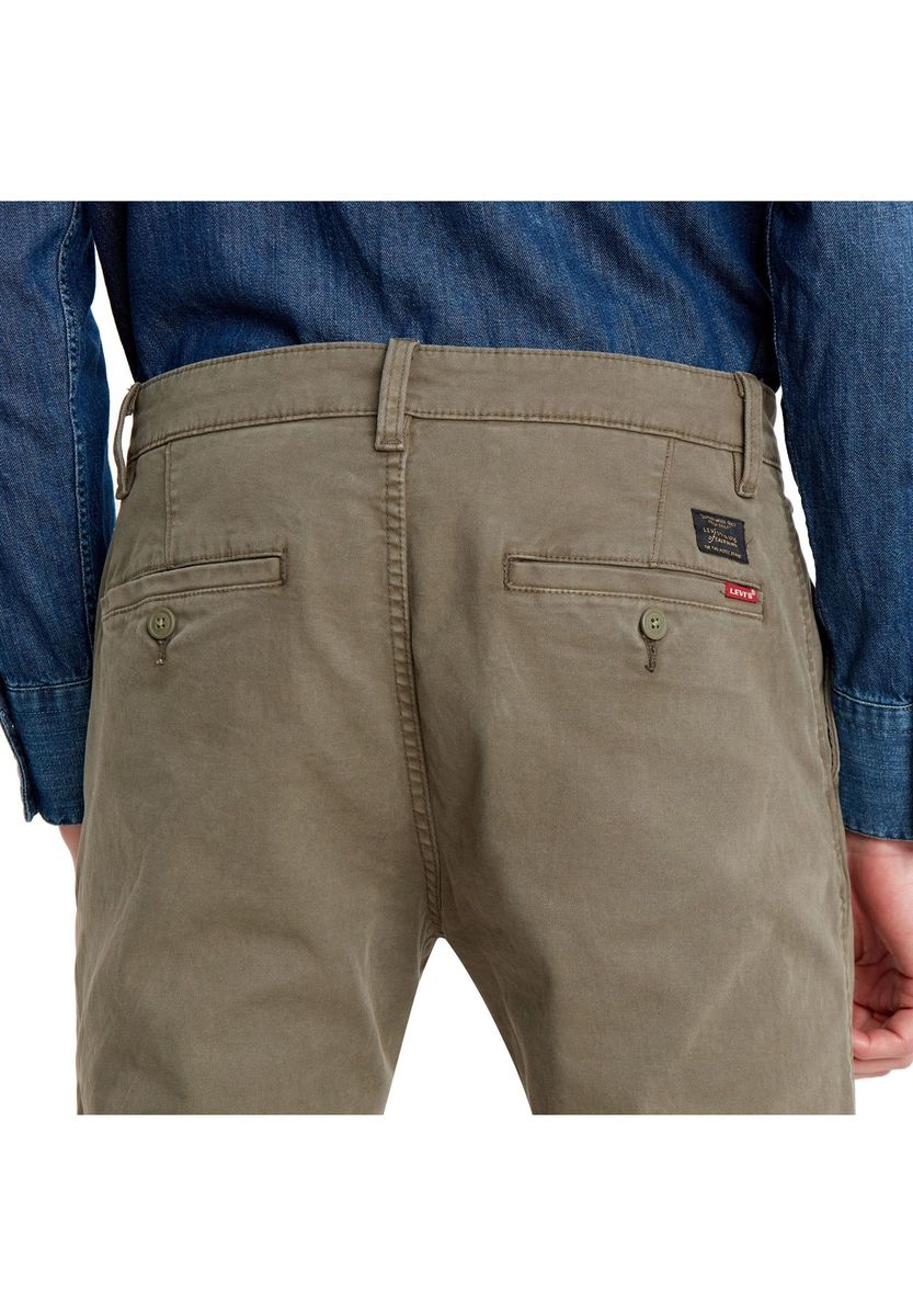 Chino-Hose mit konischer Passform