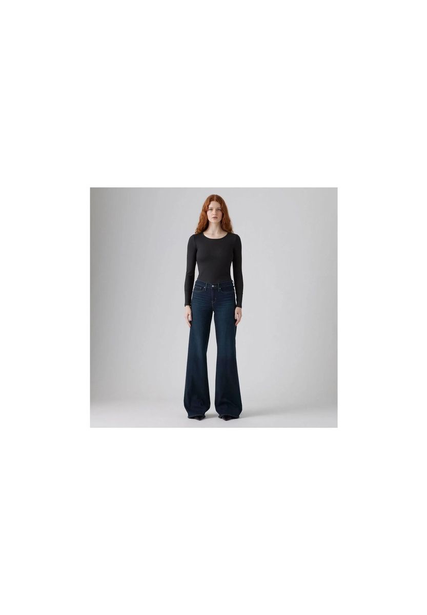 Weitgeschnittene Jeans mit dunkler Waschung