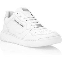 Low-Top Ledersneaker mit Metallelementen