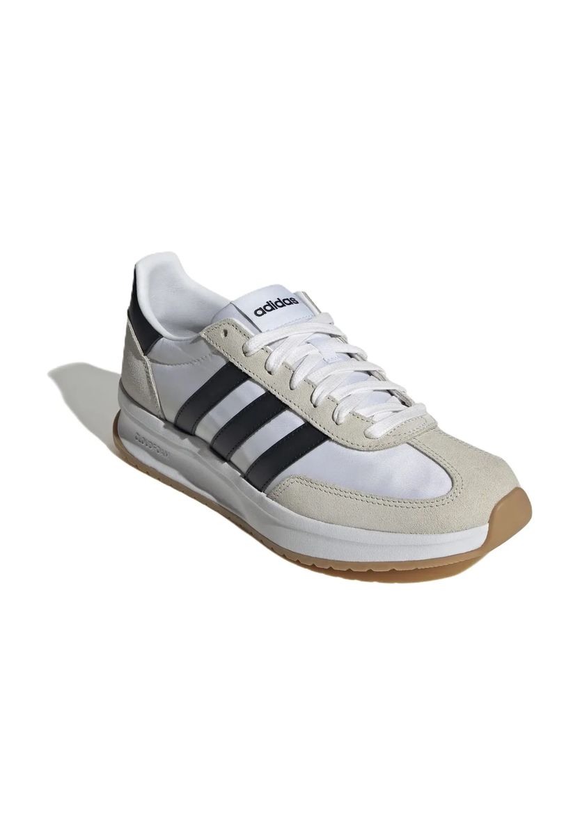 Sneaker im Retro-Laufschuh-Stil