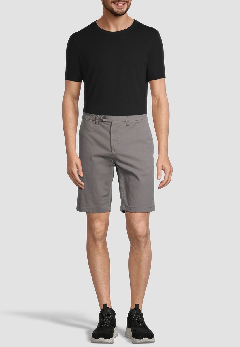 Essenzielle Chino-Bermudas mit mittlerer Leibhöhe