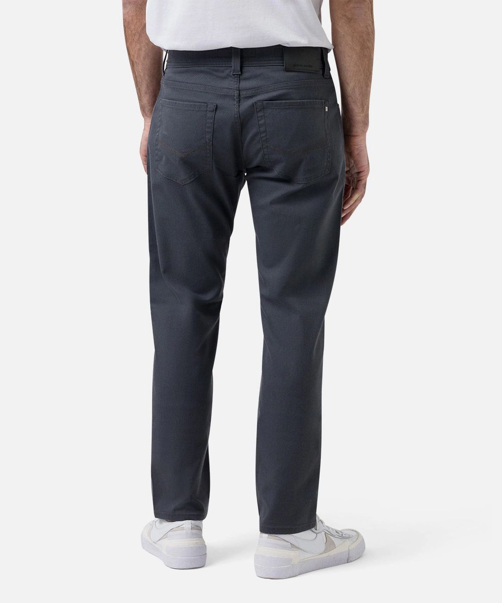 Tapered Fit Fünf-Taschen-Hose