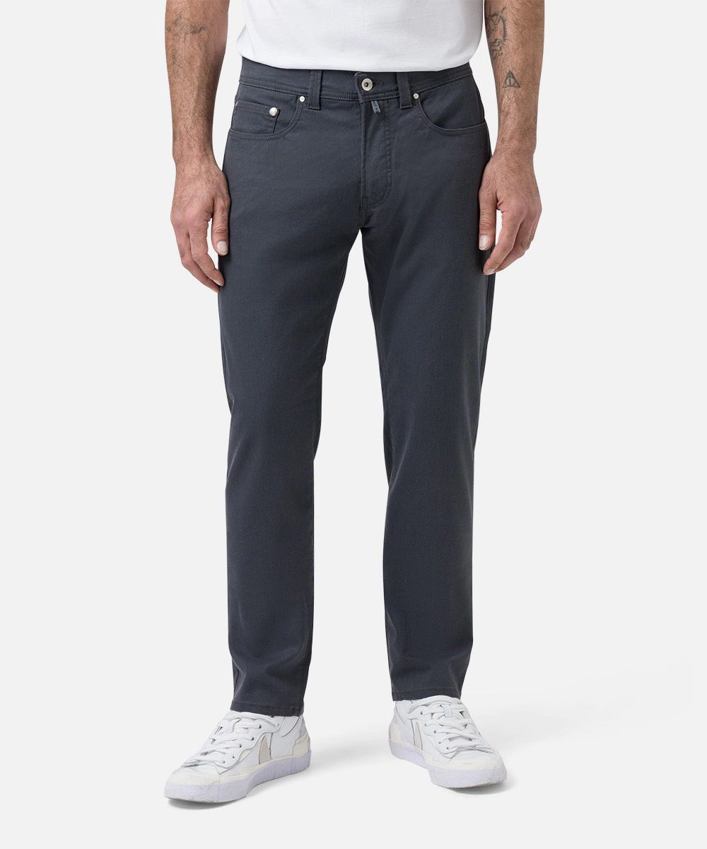 Tapered Fit Fünf-Taschen-Hose
