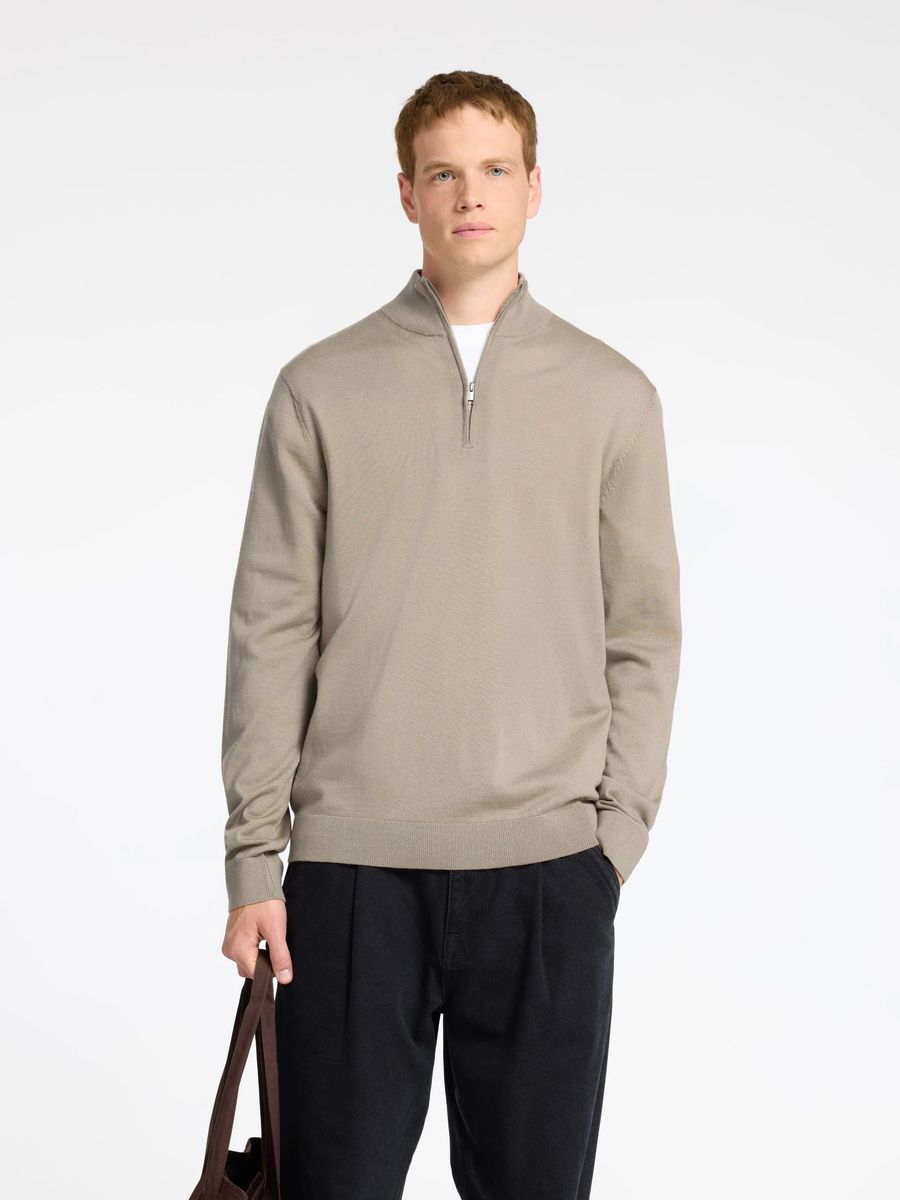 Klassischer Merinowoll-Pullover mit Troyerkragen