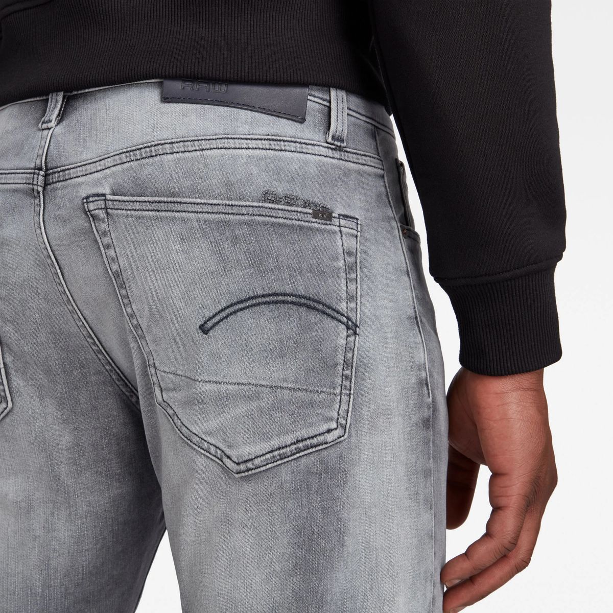 3301 Slim Fit Jeans mit Knopfleiste