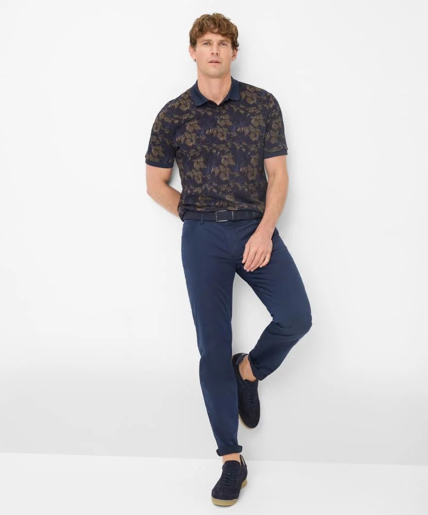 Klassische Chino im Straight Fit