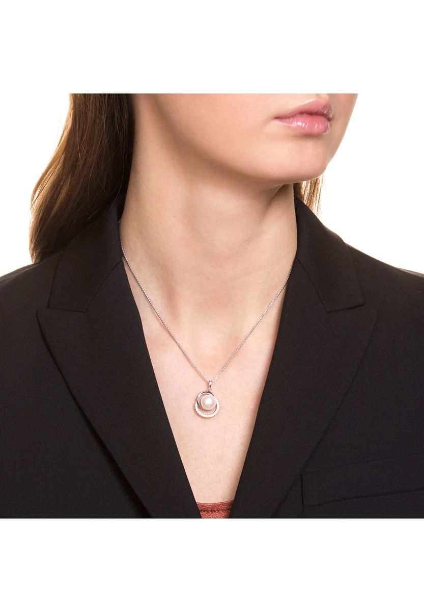Elegante Halskette mit Perlen-Zirkonia-Anhänger