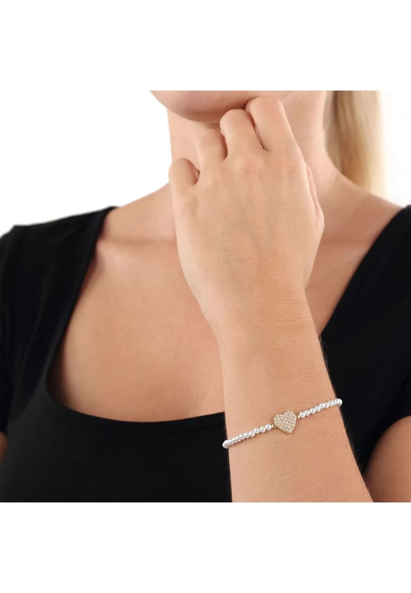 Perlenarmband mit Herzanhänger