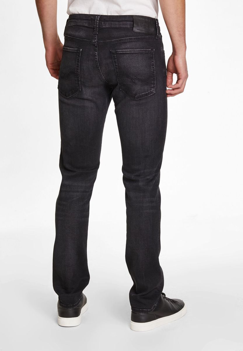 Slim-Fit 5-Pocket Jeans
