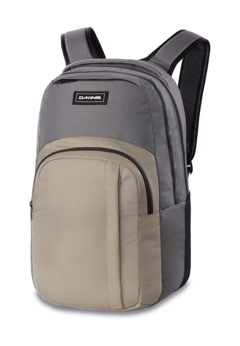 Funktionaler Tagesrucksack mit Brustgurt