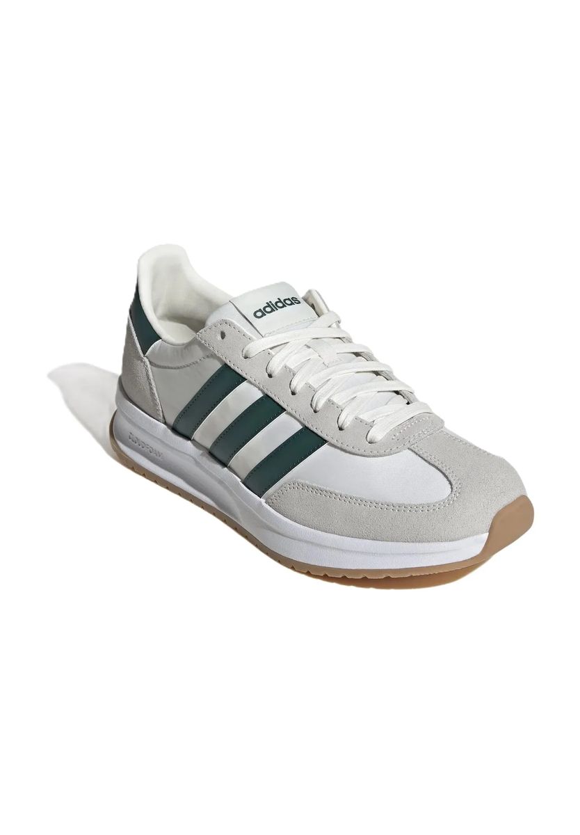 Retro-Sneaker im 70er Stil