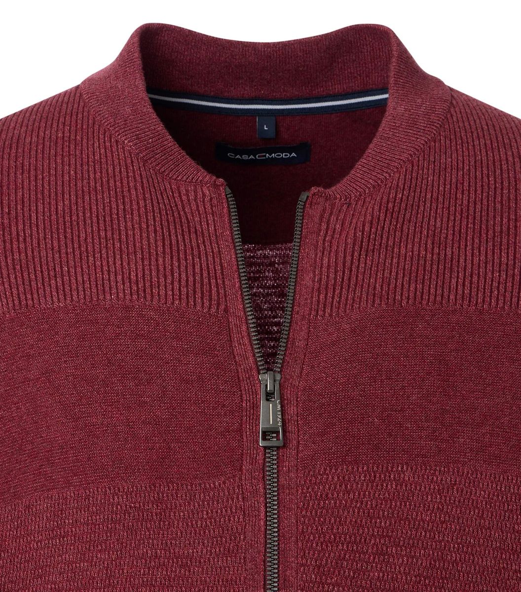 Strukturierte Strickjacke mit Reißverschluss