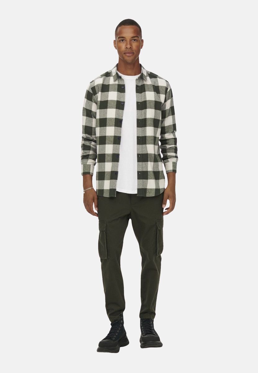 Grün-weißes Buffalo-Karo-Flanellhemd