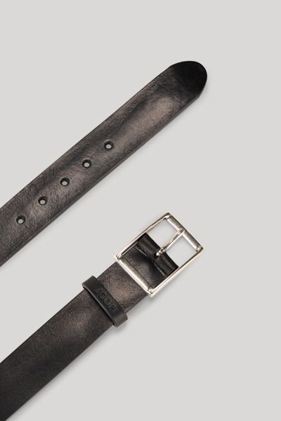 Joop! Schwarzer Ledergürtel mit eckiger Metallschnalle