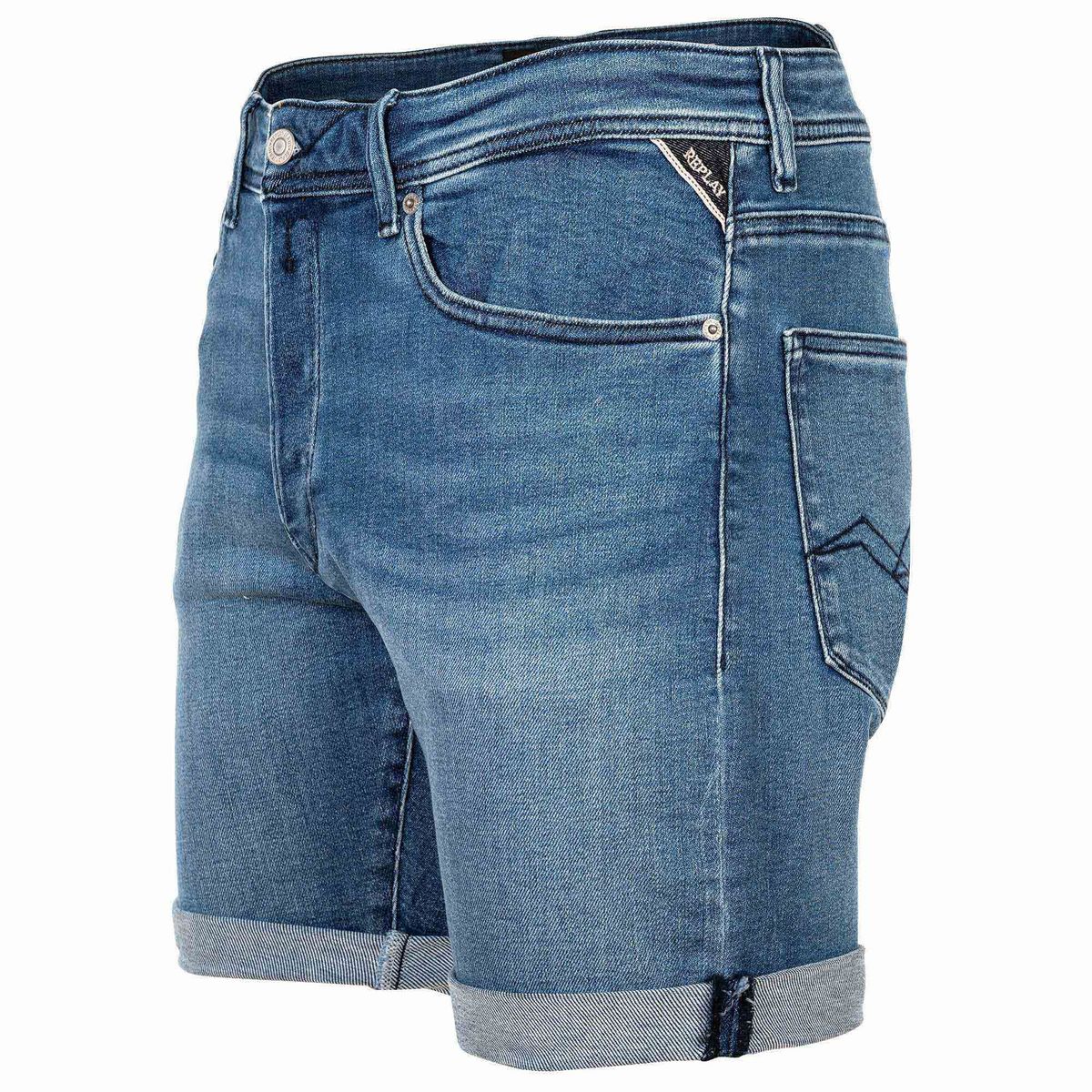 Jeansshorts mit schmal zulaufendem Bein