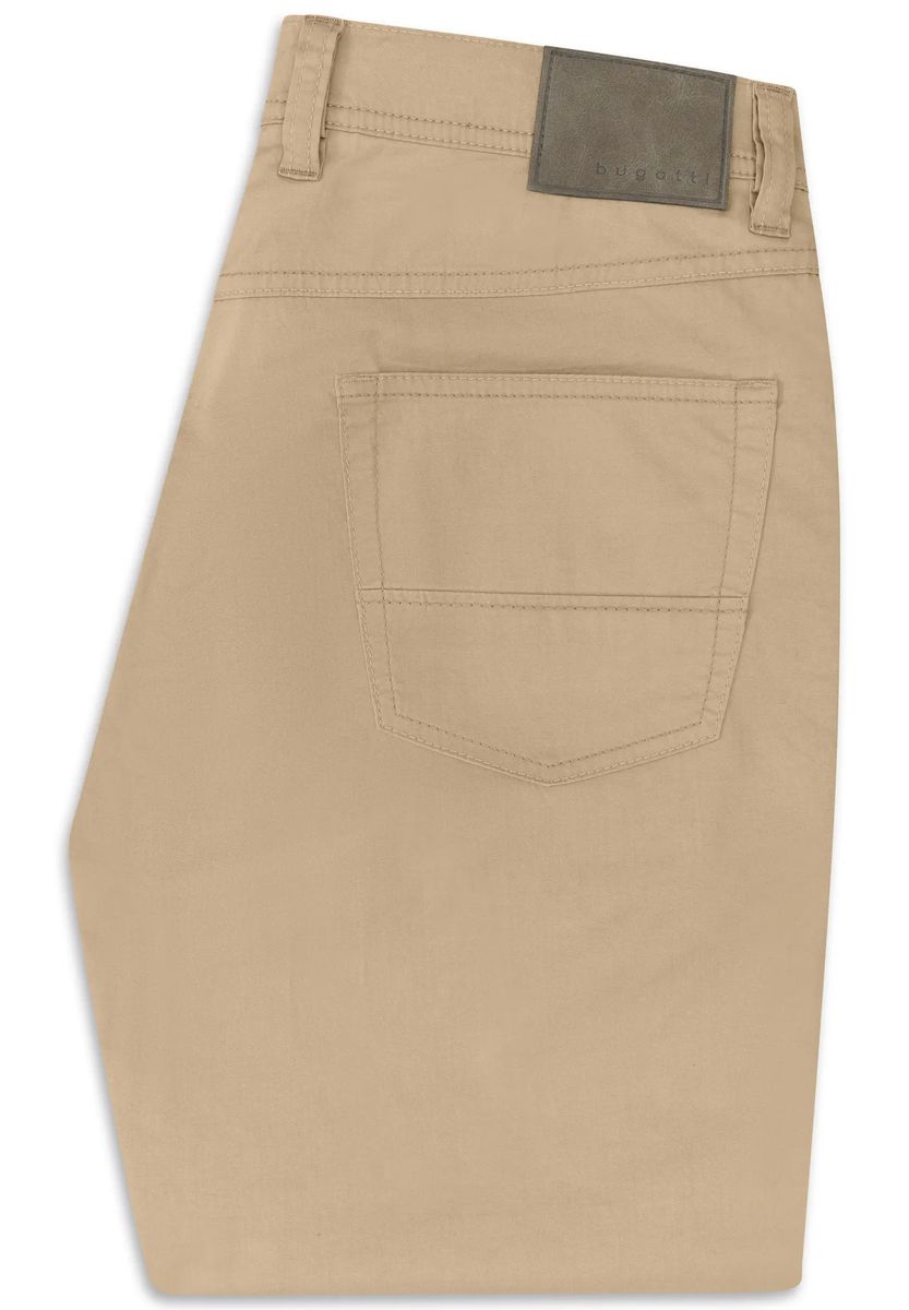 Moderne Tapered Five-Pocket Hose