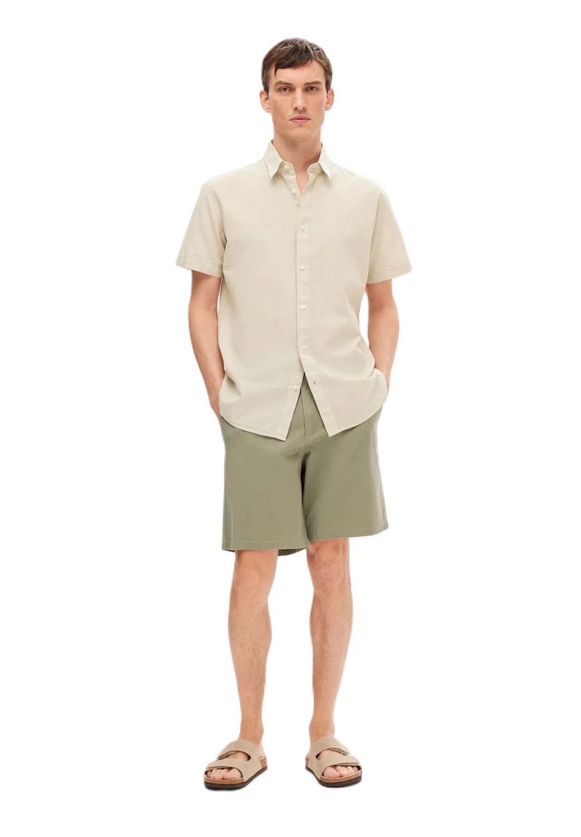 Locker geschnittenes Kurzarmhemd aus Leinenmischung