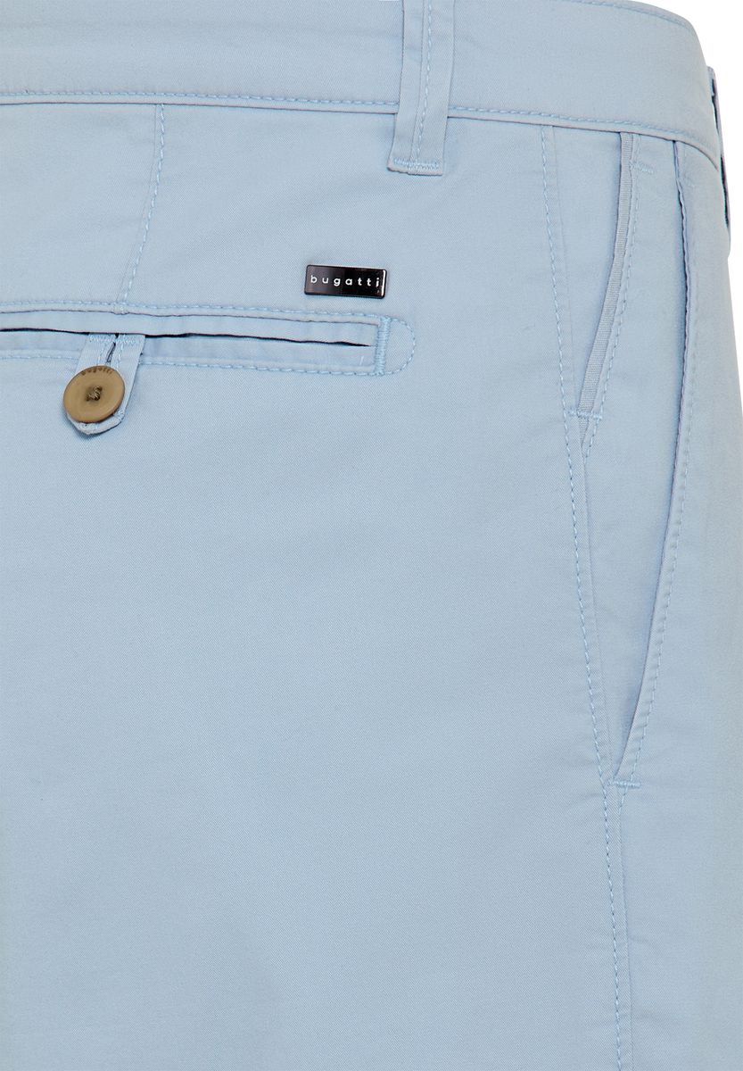 Klassische Chino-Bermuda-Shorts aus Baumwolle
