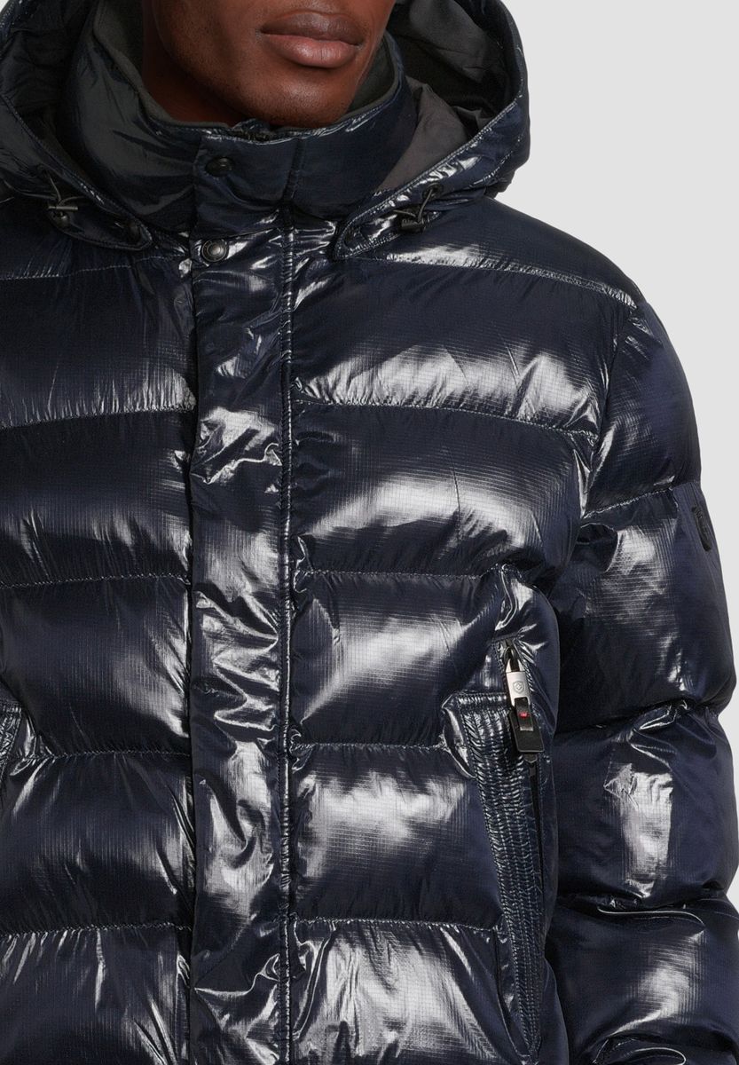 Hochglänzende Steppjacke mit Kapuze