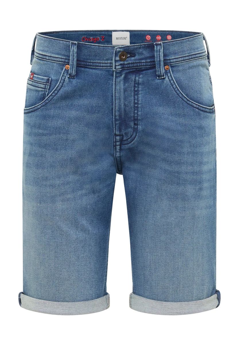 Schmal geschnittene Denim-Bermudas