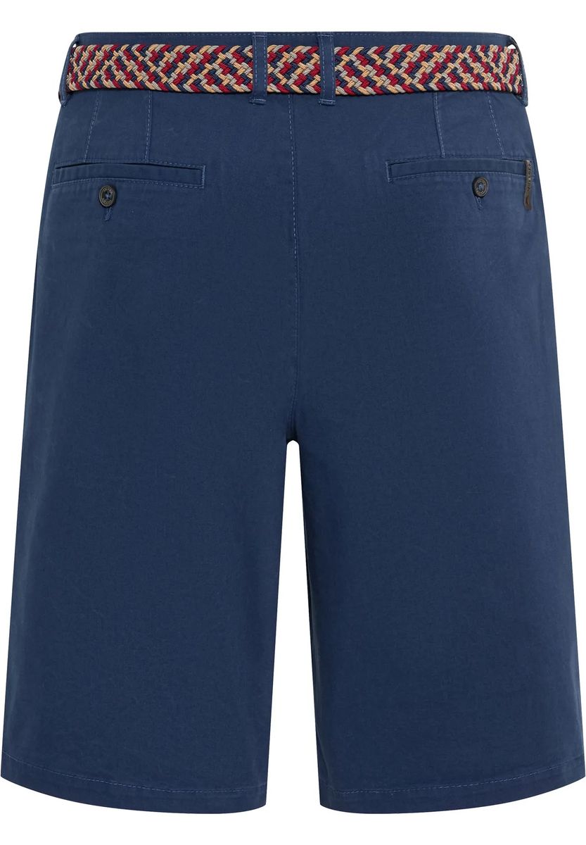 Klassische Chino-Bermuda mit Gürtel
