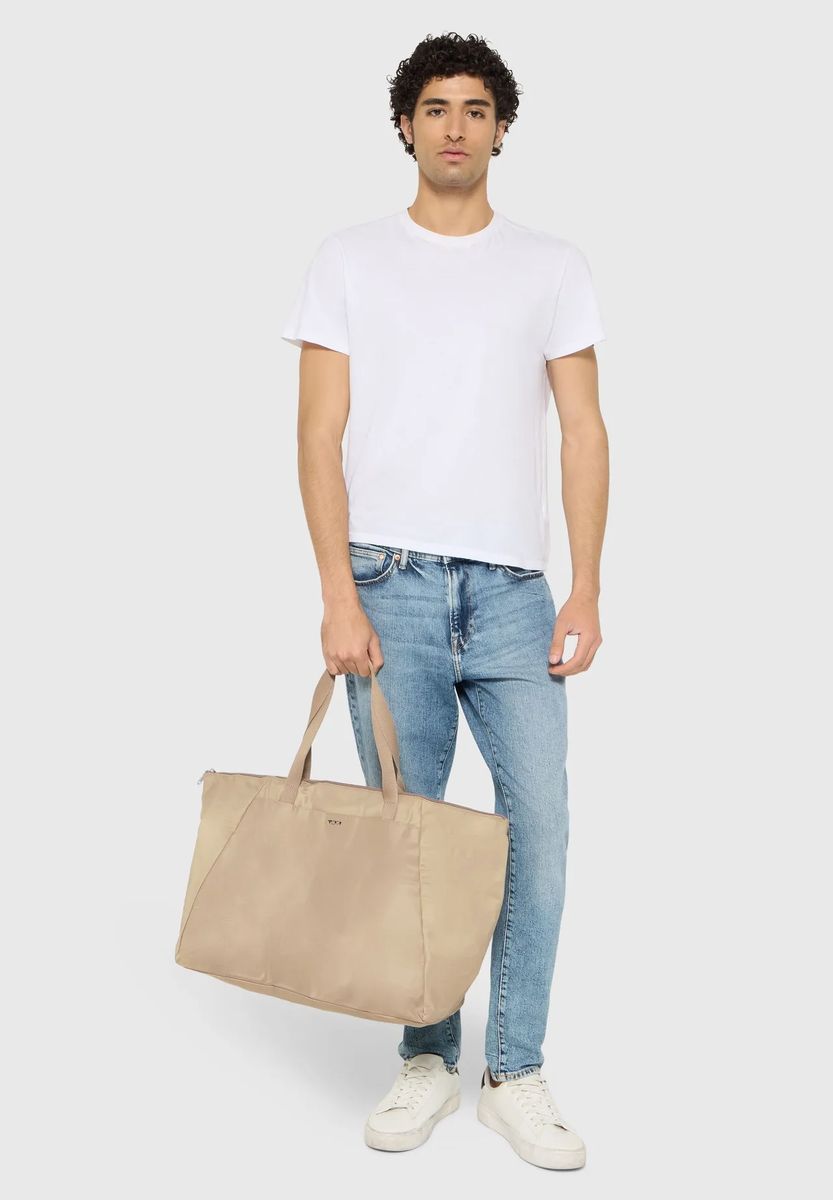 Minimalistischer Oversize-Nylon-Shopper