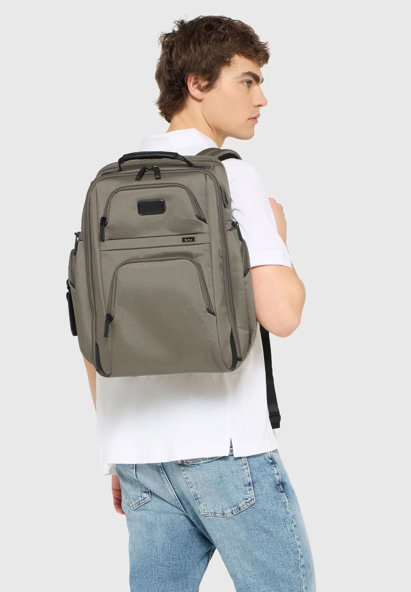Professioneller Technik-Rucksack mit Mehrfachtaschen