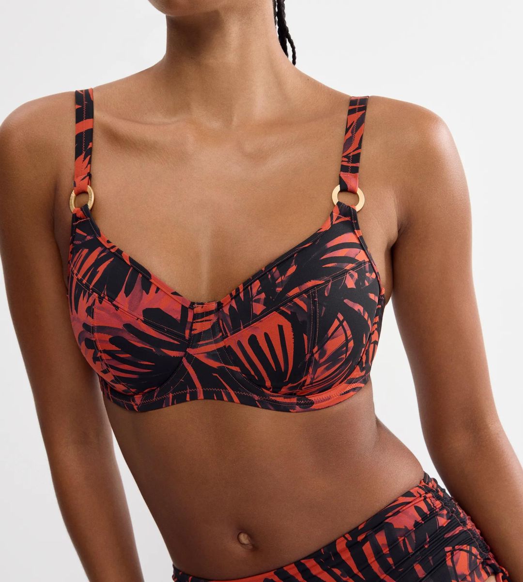 Tropisches Minimizer-Top mit Palmenprint
