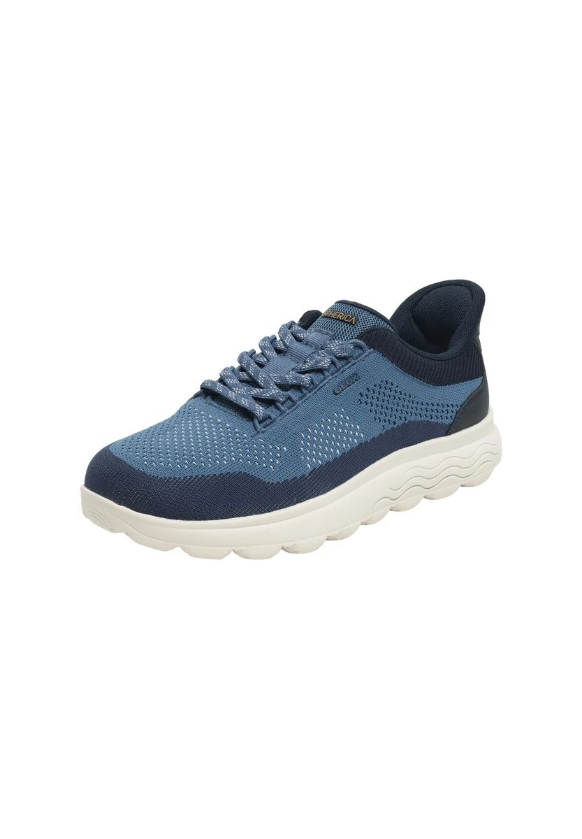 Leichte atmungsaktive Strick-Sneaker
