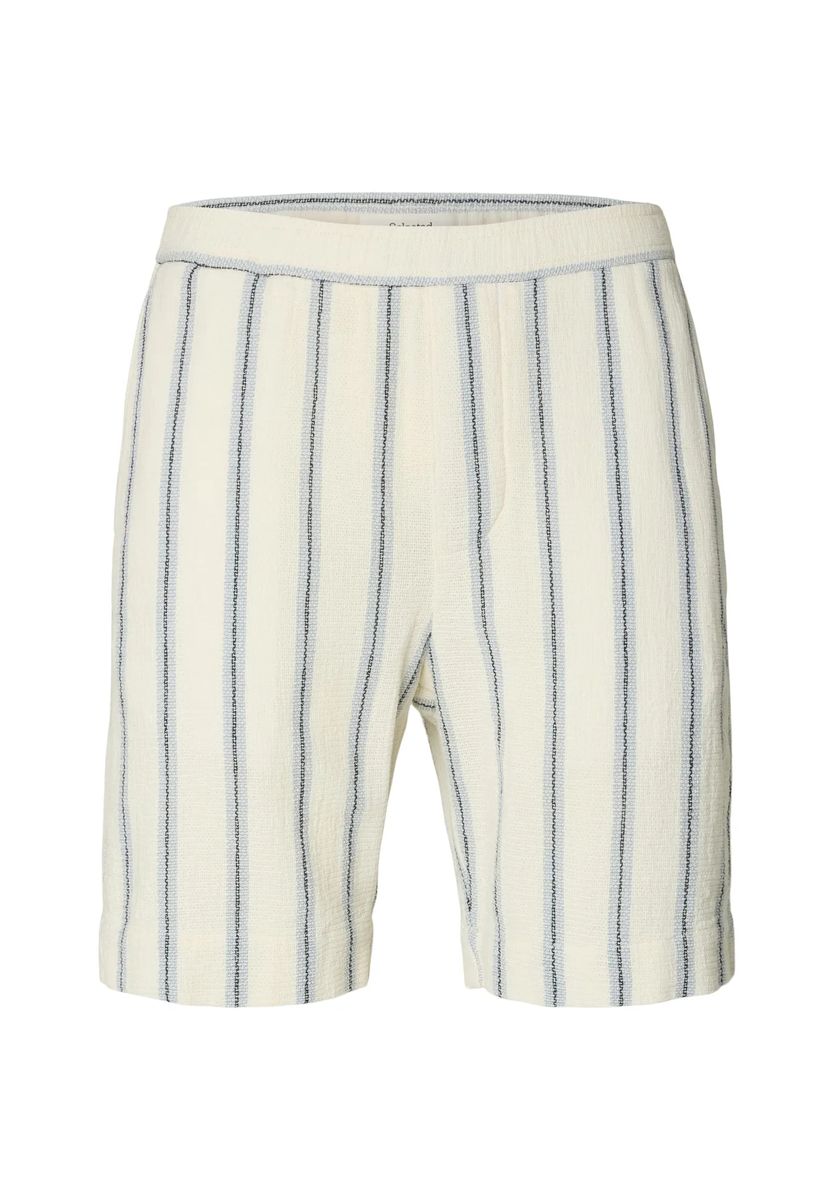 Lässige Sommershorts mit Längsstreifen