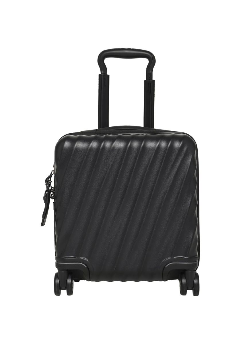 Moderner Hartschalen-Trolley mit Rippenstruktur