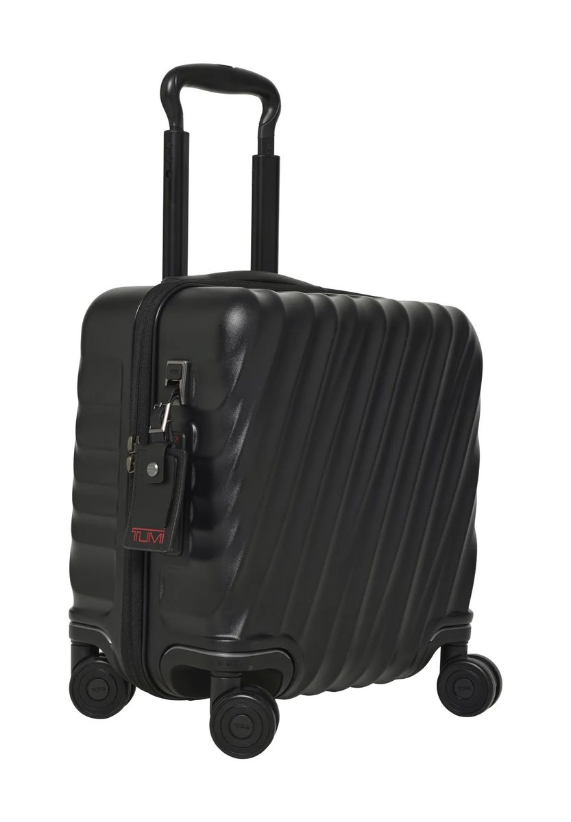Moderner Hartschalen-Trolley mit Rippenstruktur