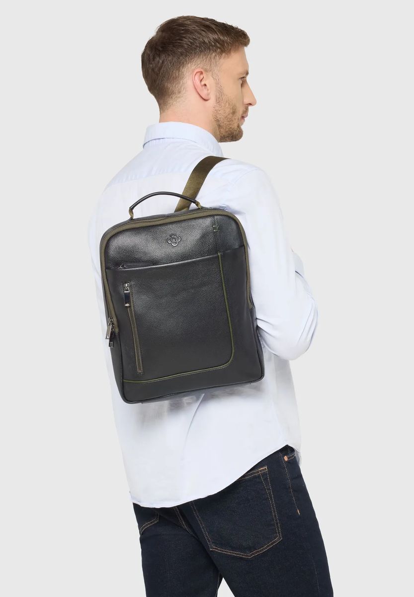 Eleganter Tagesrucksack aus genarbtem Leder