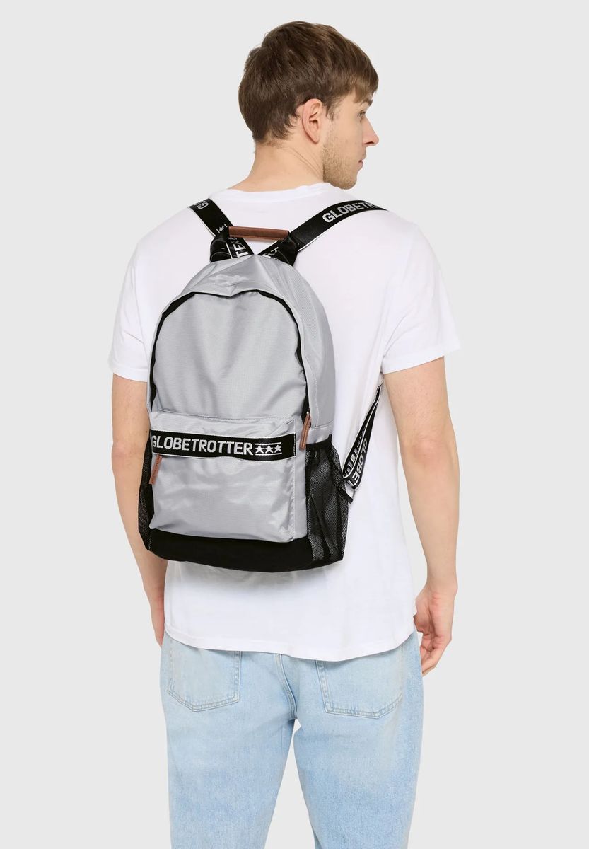 Urbaner Rucksack mit RFID-Schutz