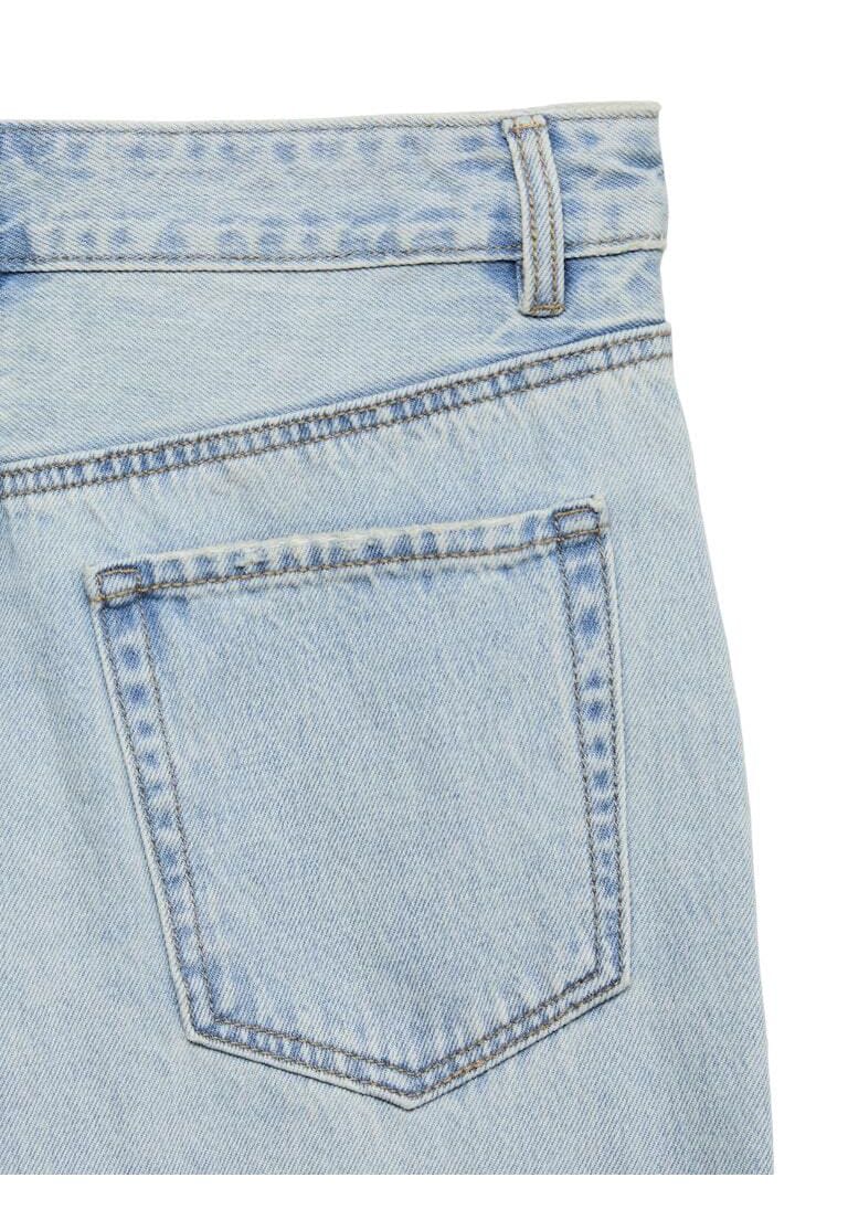 Jeans mit Ballonbein in heller Waschung