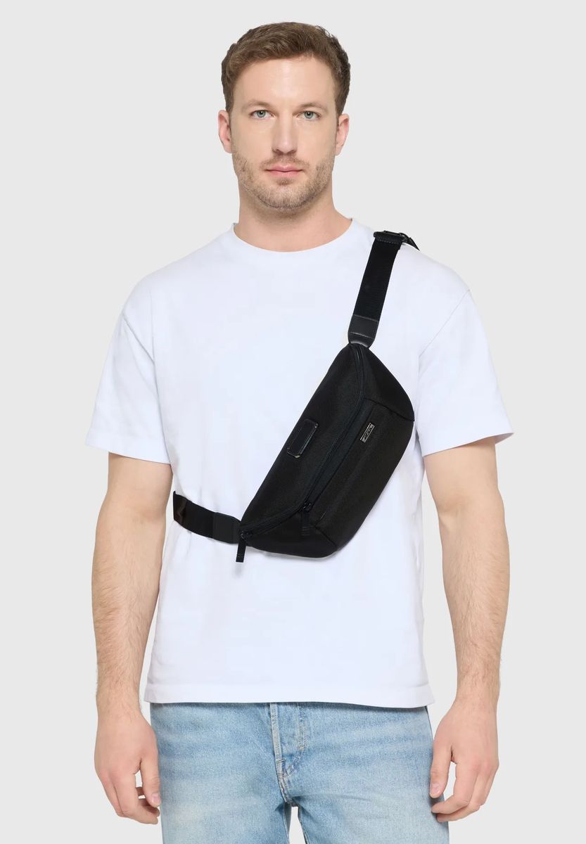Vielseitige Gürteltasche mit Organisationsfächern