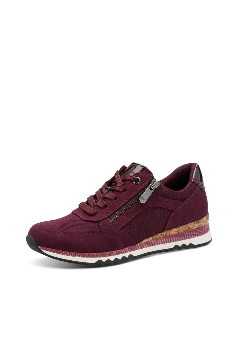 Perforierte Plateau-Sneaker in Wildlederoptik