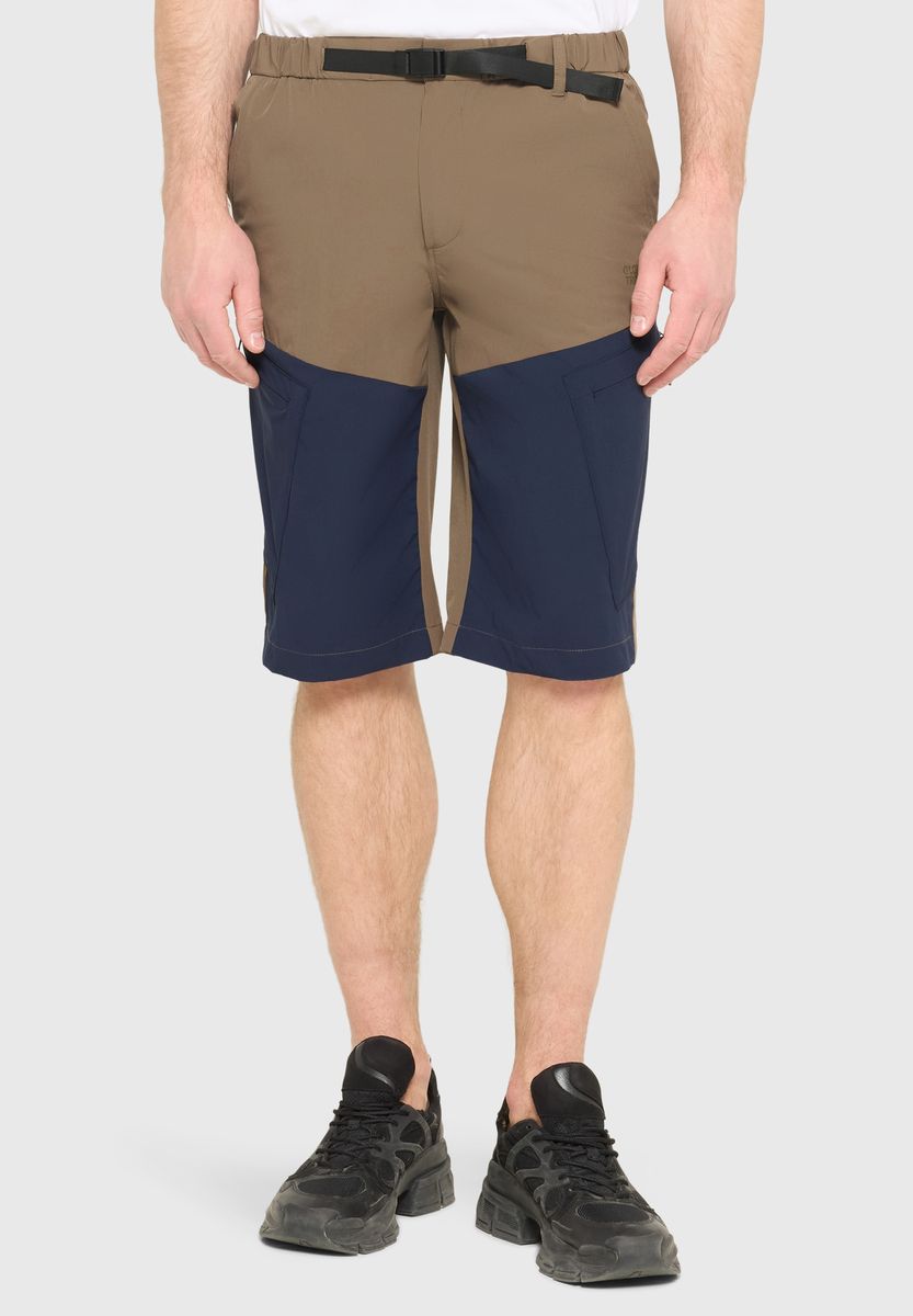 Outdoor-Shorts im Color-Block-Design