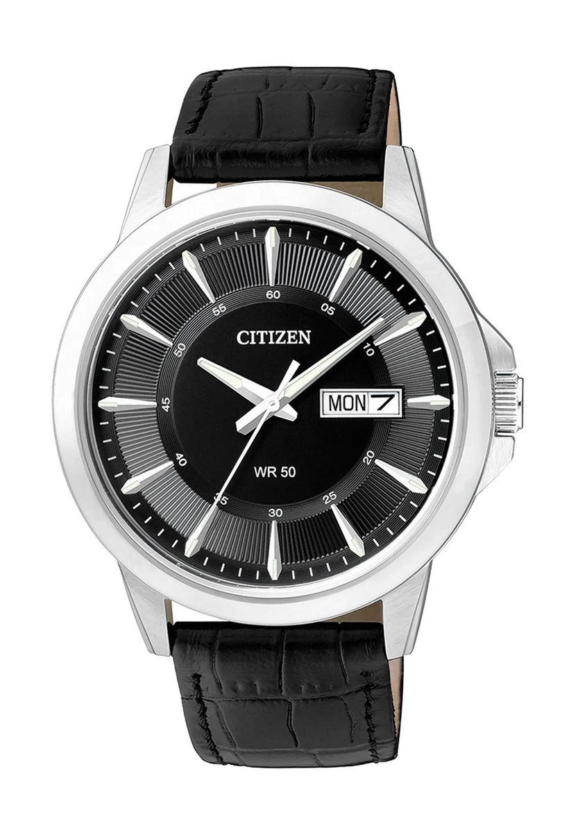 Klassische Edelstahl-Armbanduhr mit Wochentagsanzeige