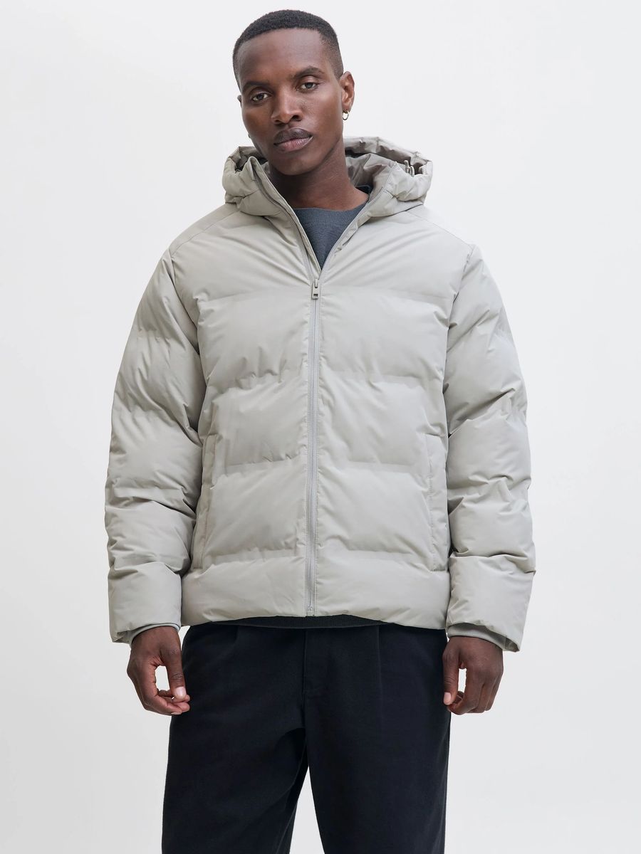 Isolierte Steppjacke mit Kapuze