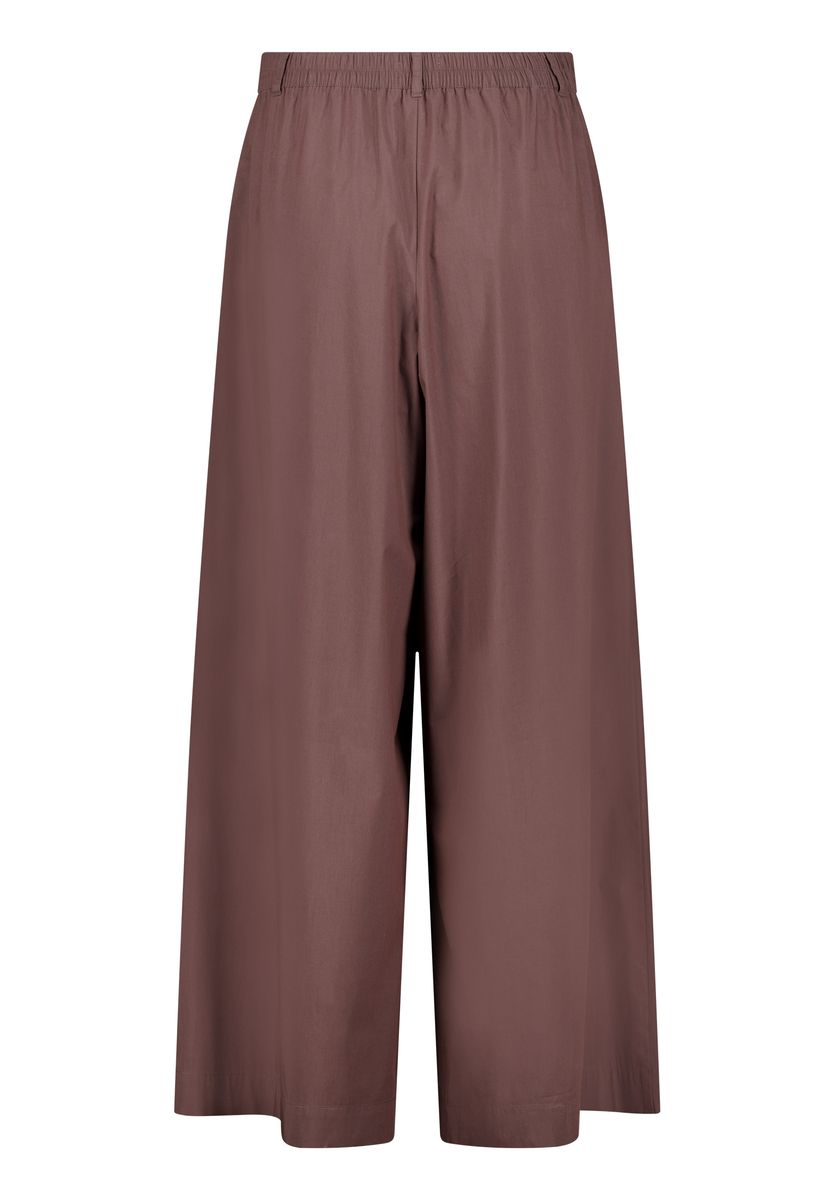 Weite Stoffhose mit Bundfalten