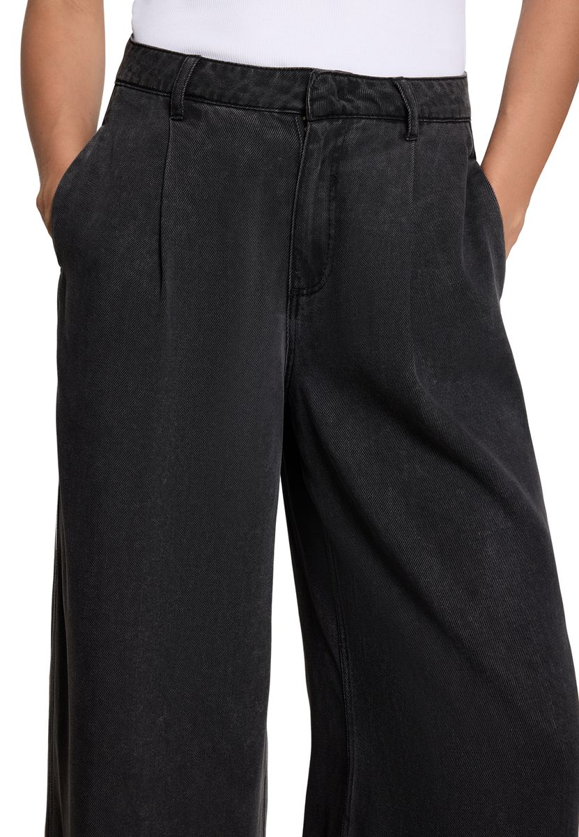 High-Waist Weite Bundfaltenhose