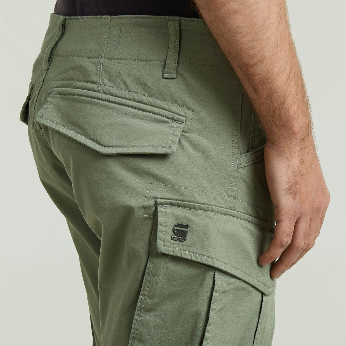Slim Fit Cargo-Hose mit Multitaschen
