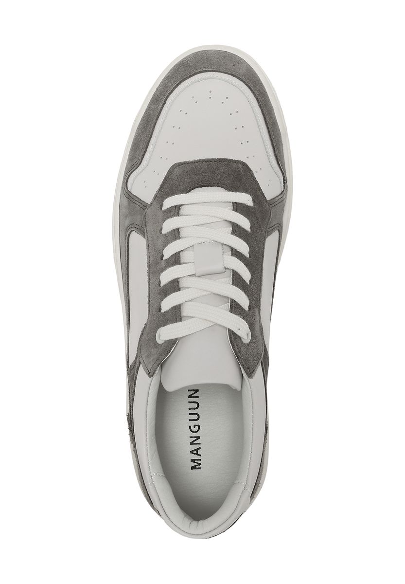 Low-Top Sneaker aus Leder und Wildleder